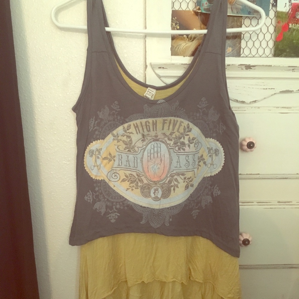 Hippie layered tank size small🧚‍♂️
